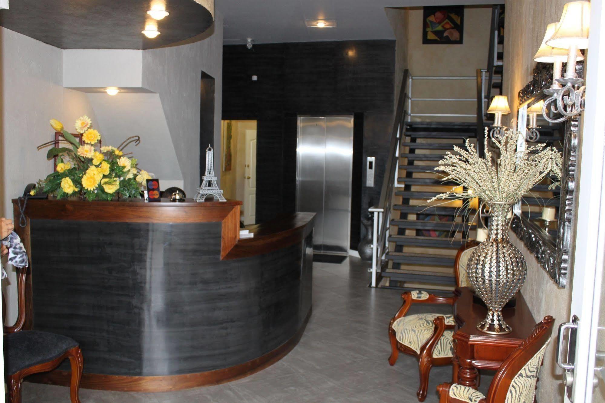 Victoria'S Park Hotel Armenia  Exterior foto